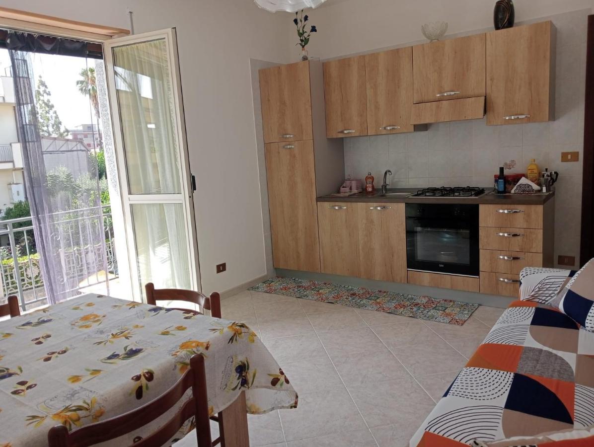 Casa Lulu Due Minuti Dal Mare Apartment Ardore Marina Luaran gambar